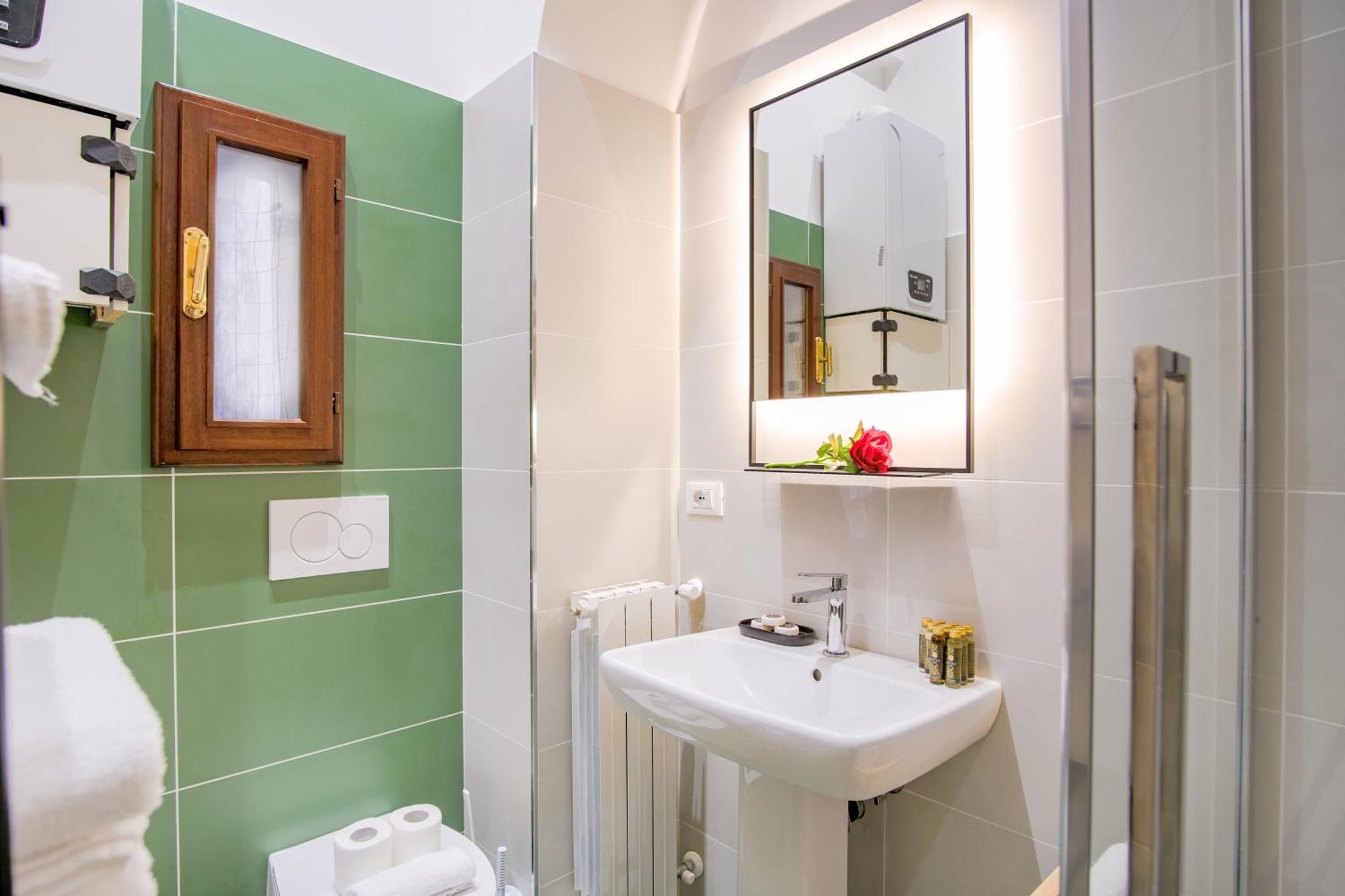 Apartment Elegantis Eat Pray And In - Near Navona Square And Campo De' Fiori Rome